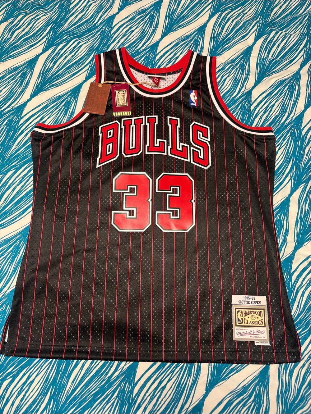 Mitchell & Ness Chicago Bulls Black Red Pinstripe #33 Jersey